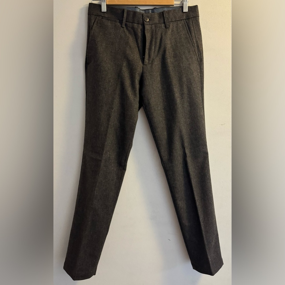 Slim herringbone Men’s wool dress pants